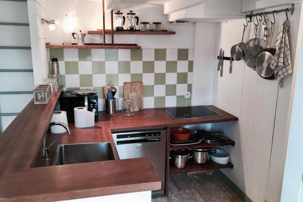 Logement Design A Loix-En-Re - 2 Etoiles - Centre Village Εξωτερικό φωτογραφία