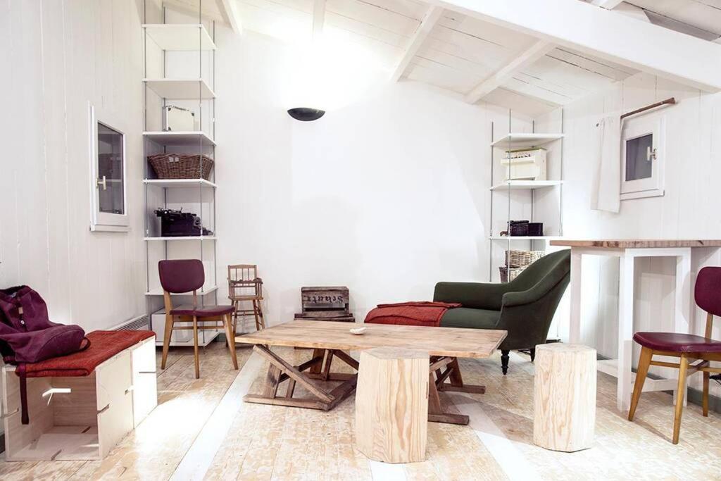 Logement Design A Loix-En-Re - 2 Etoiles - Centre Village Εξωτερικό φωτογραφία